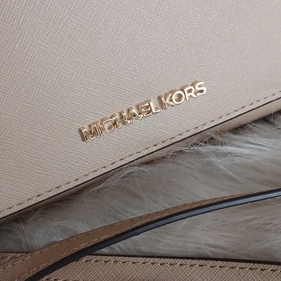Michael Kors Crossbody